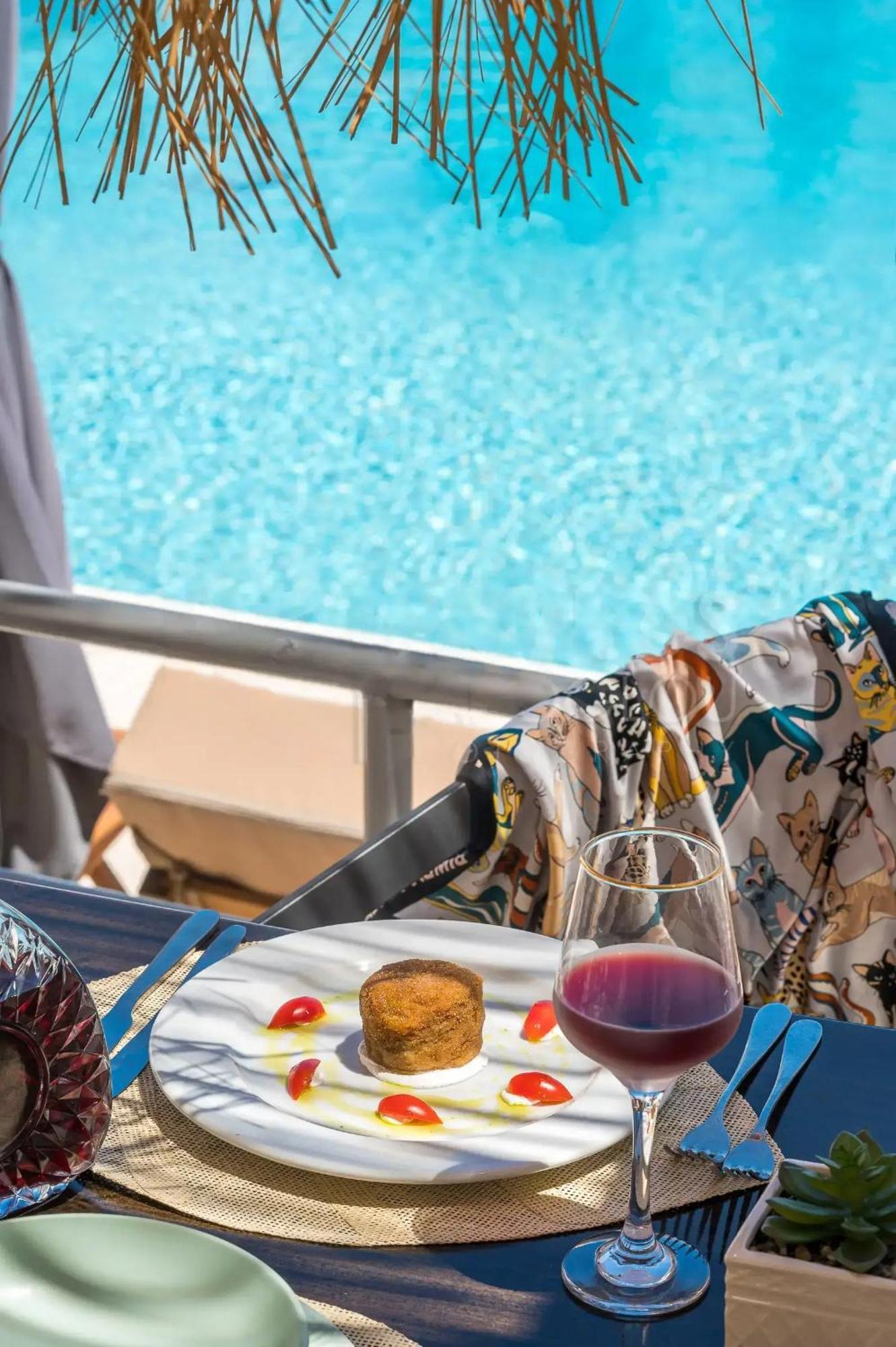 Cretan Seaside Boutique Hotel Chersonissos Buitenkant foto